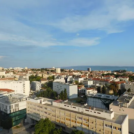 Lejlighed Lct City Center Luxury Ir